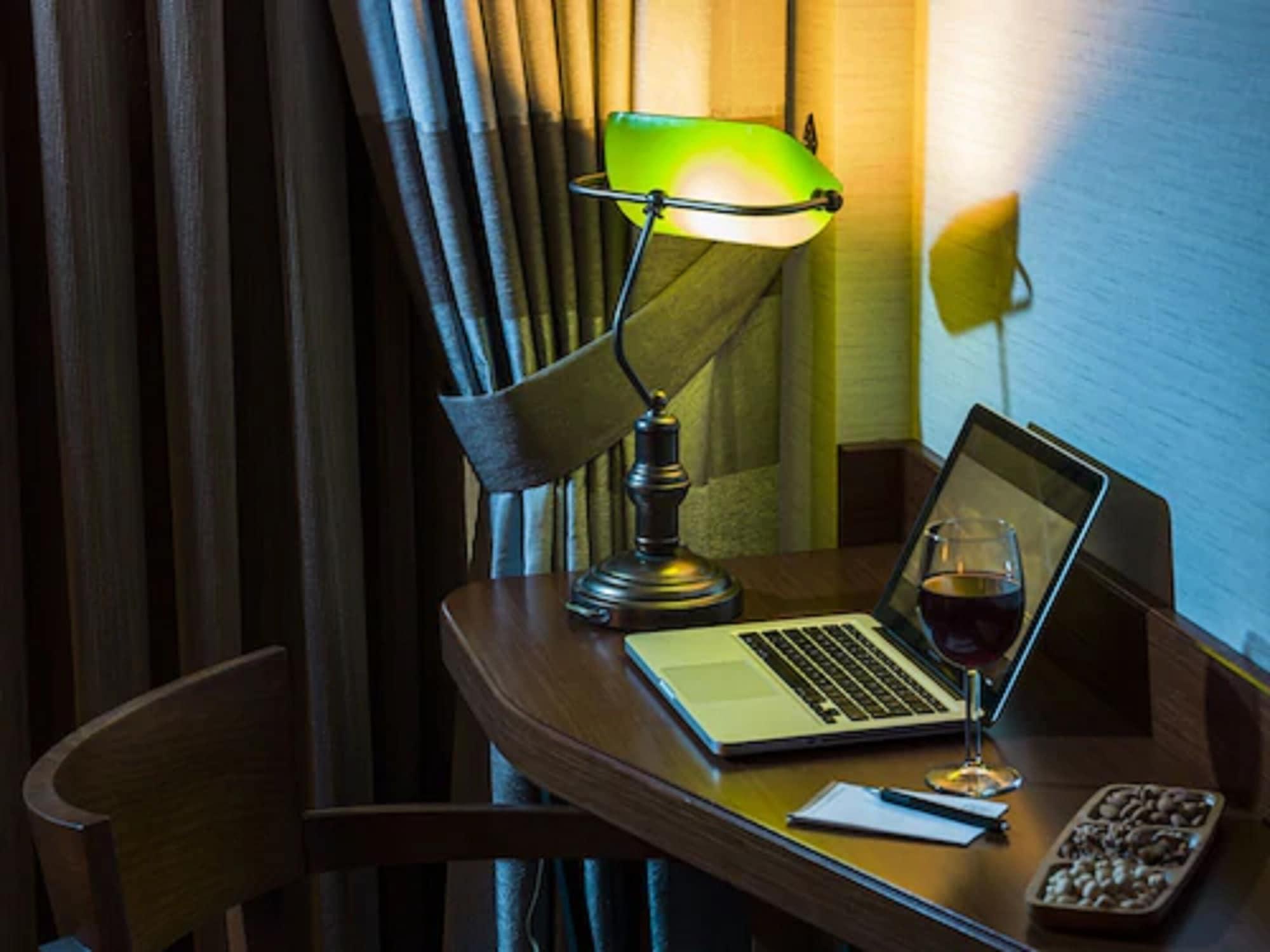 Manesol Boutique Galata Hotel Истанбул Екстериор снимка
